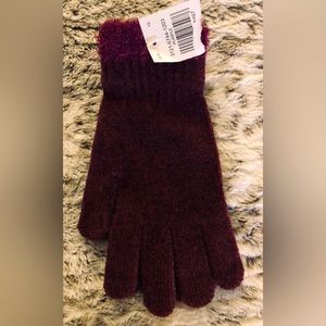 NWT dark purple chenille gloves